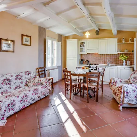 Il Fienile Del Colle By Interhome Feriehus *